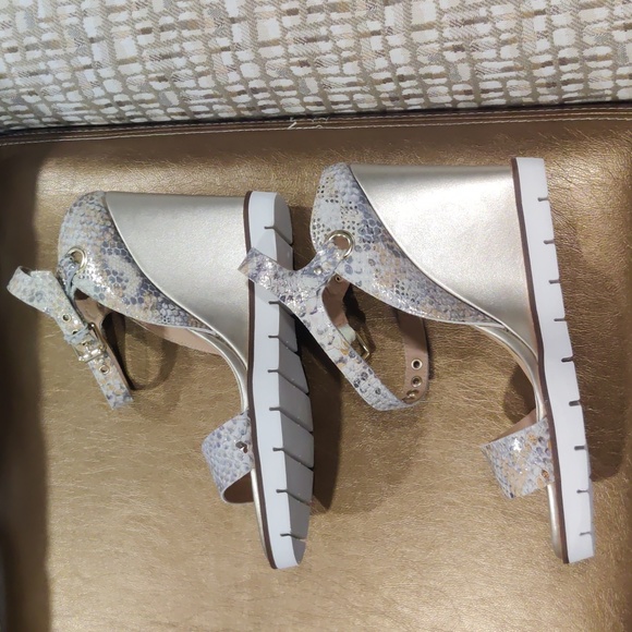 Wedges - Picture 2 of 4